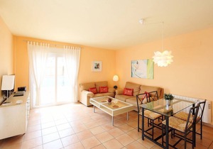 75 m² Apartment ∙ 2 bedrooms ∙ 4 guests