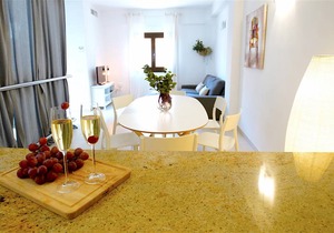 75 m² Apartment ∙ 3 bedrooms ∙ 6 guests