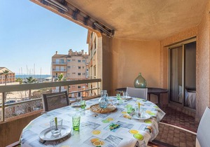 75 m² Apartment ∙ 2 bedrooms ∙ 6 guests