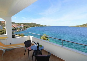 75 m² Apartment ∙ 2 bedrooms ∙ 6 guests