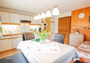 75 m² Apartment ∙ 2 bedrooms ∙ 4 guests