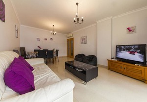 75 m² Apartment ∙ 2 bedrooms ∙ 4 guests