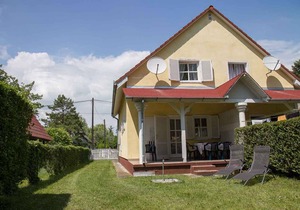 75 m² House ∙ 2 bedrooms ∙ 5 guests