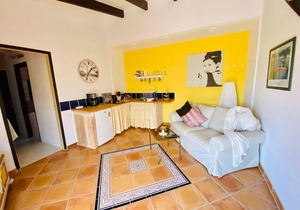 77 m² Apartment ∙ 1 bedroom ∙ 2 guests