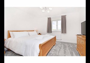 77 m² Apartment ∙ 3 bedrooms ∙ 6 guests