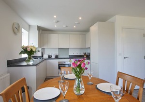 77 m² Apartment ∙ 3 bedrooms ∙ 6 guests