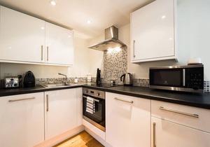 7b Ashbrook Mews Summ