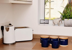 (7SM-13)Dreams Serviced Accommodations- Staines/Heathrow
