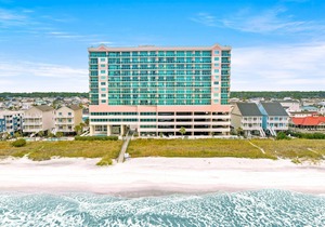 7th floor oceanfront 4-bed, 3-bath condo, Cherry Grove Beach | Laguna Keyes - 702