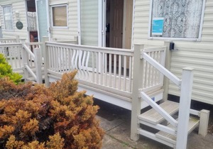 8 BERTH CARAVAN MV94