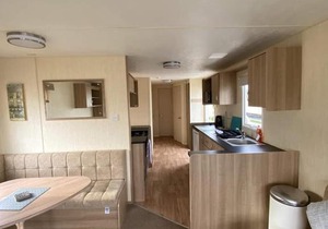 8 BERTH CARAVAN PG30