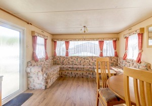 8 berth caravan at Martello Beach Holiday Park near Clacton-on-Sea ref 29113G