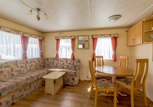 8 berth caravan at Martello Beach Holiday Park near Clacton-on-Sea ref 29113G