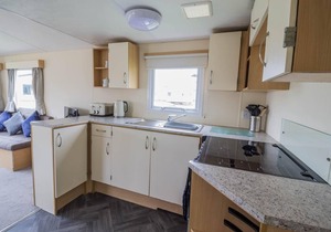 8 berth caravan at Highfield Grange in Essex ref 26340E