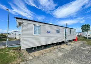 8 berth caravan with WiFi at Seawick Holiday Park ref 27025R