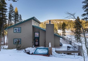 8 Crown Drive Home