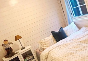 8 person holiday home in Urangsvåg