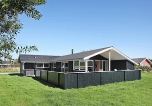 8 person holiday home in Hjørring-By Traum