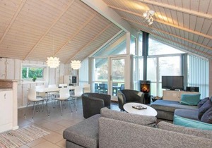 8 person holiday home in Humble-By Traum
