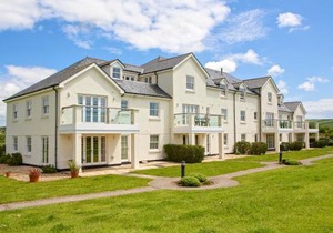 8 Thurlestone Beach