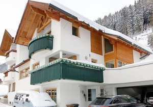 80 m² Apartment ∙ 2 bedrooms ∙ 5 guests
