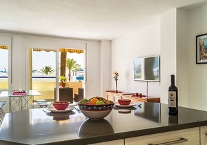 80 m² Apartment ∙ 2 bedrooms ∙ 4 guests
