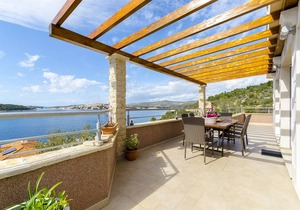 80 m² Apartment ∙ 3 bedrooms ∙ 6 guests
