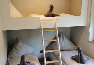 80 m² Apartment ∙ 4 bedrooms ∙ 10 guests