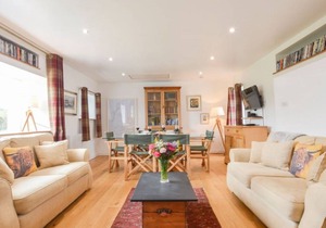 81 m² House ∙ 1 bedroom ∙ 4 guests