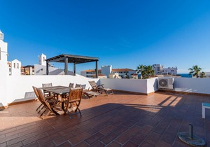 84 m² Apartment ∙ 2 bedrooms ∙ 4 guests