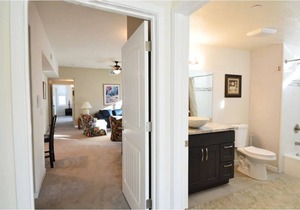8404 - Spacious Apartment with A/C & Elevator near SFO