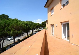 85 m² Apartment ∙ 3 bedrooms ∙ 6 guests
