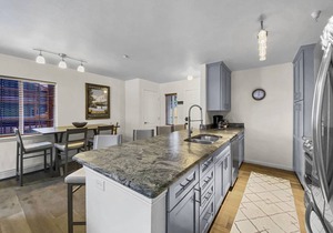 86 m² Condo ∙ 2 bedrooms ∙ 5 guests