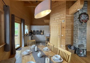 860 ft² Chalet