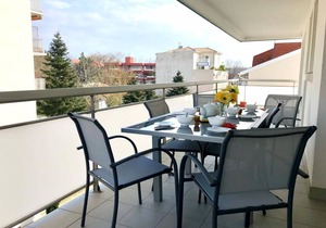 87 m² Apartment ∙ 2 bedrooms ∙ 6 guests