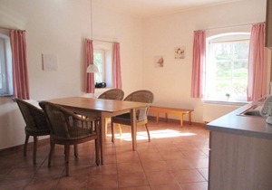 87 m² Apartment ∙ 3 bedrooms ∙ 5 guests
