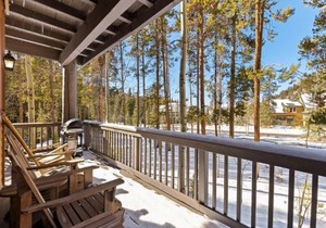 8758 Trappers Crossing condo
