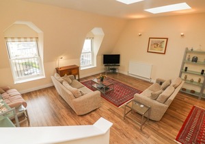 9 Cove View Apartments, ILFRACOMBE