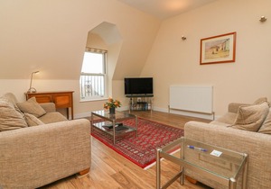 9 Cove View Apartments, ILFRACOMBE