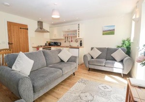 9 Malthouse Court