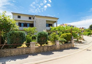 90 m² Apartment ∙ 3 bedrooms ∙ 5 guests