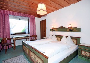 90 m² Apartment ∙ 1 bedroom ∙ 5 guests