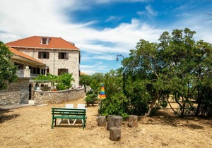 90 m² Apartment ∙ 2 bedrooms ∙ 6 guests