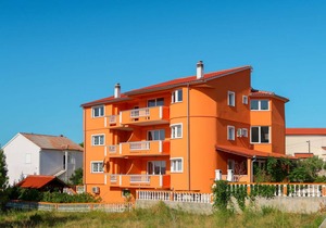 90 m² Apartment ∙ 2 bedrooms ∙ 6 guests