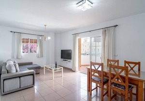 90 m² Apartment ∙ 2 bedrooms ∙ 4 guests