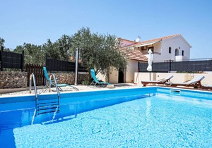 90 m² Apartment ∙ 3 bedrooms ∙ 6 guests