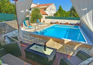 90 m² Apartment ∙ 3 bedrooms ∙ 6 guests