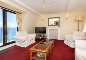 90 m² Apartment ∙ 3 bedrooms ∙ 6 guests