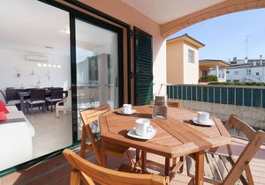 90 m² Apartment ∙ 3 bedrooms ∙ 6 guests