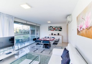 90 m² Apartment ∙ 4 bedrooms ∙ 8 guests
